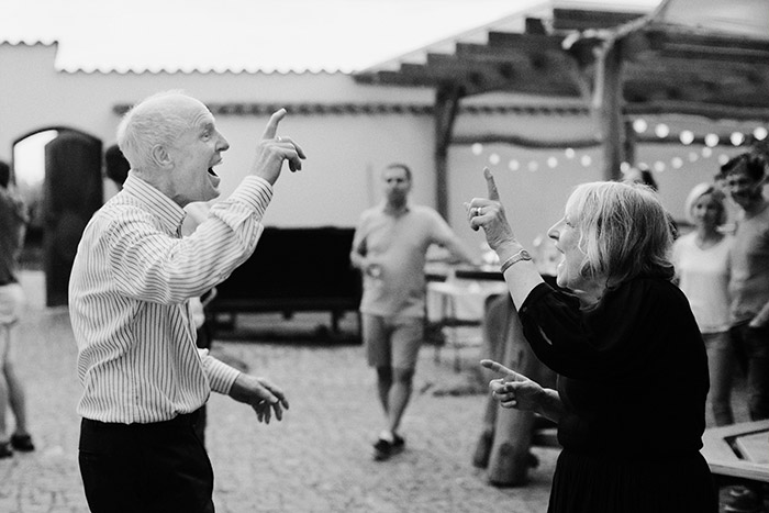 prarodice tancuji na svatbe