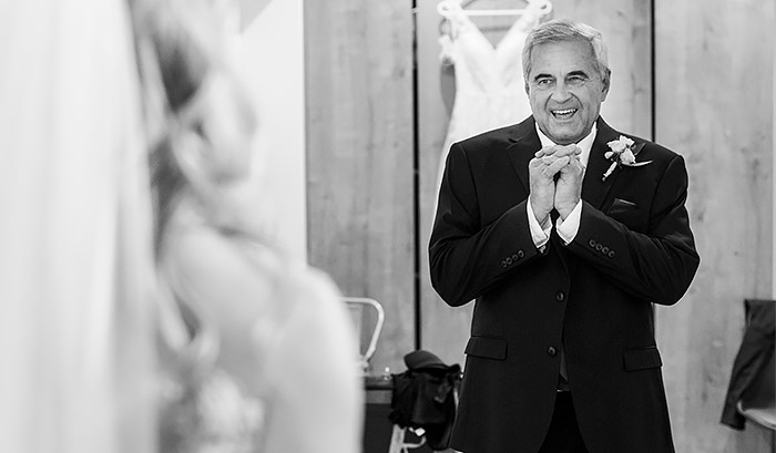 prvni pohled tatinka na svou dceru - nevestu