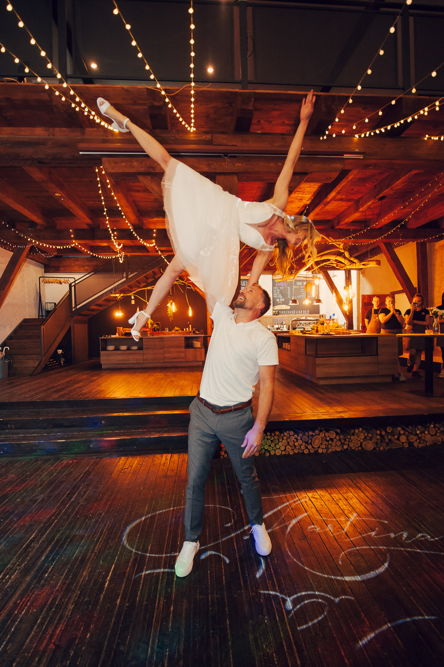 statek u prahy prvni novomanzelsky tanec